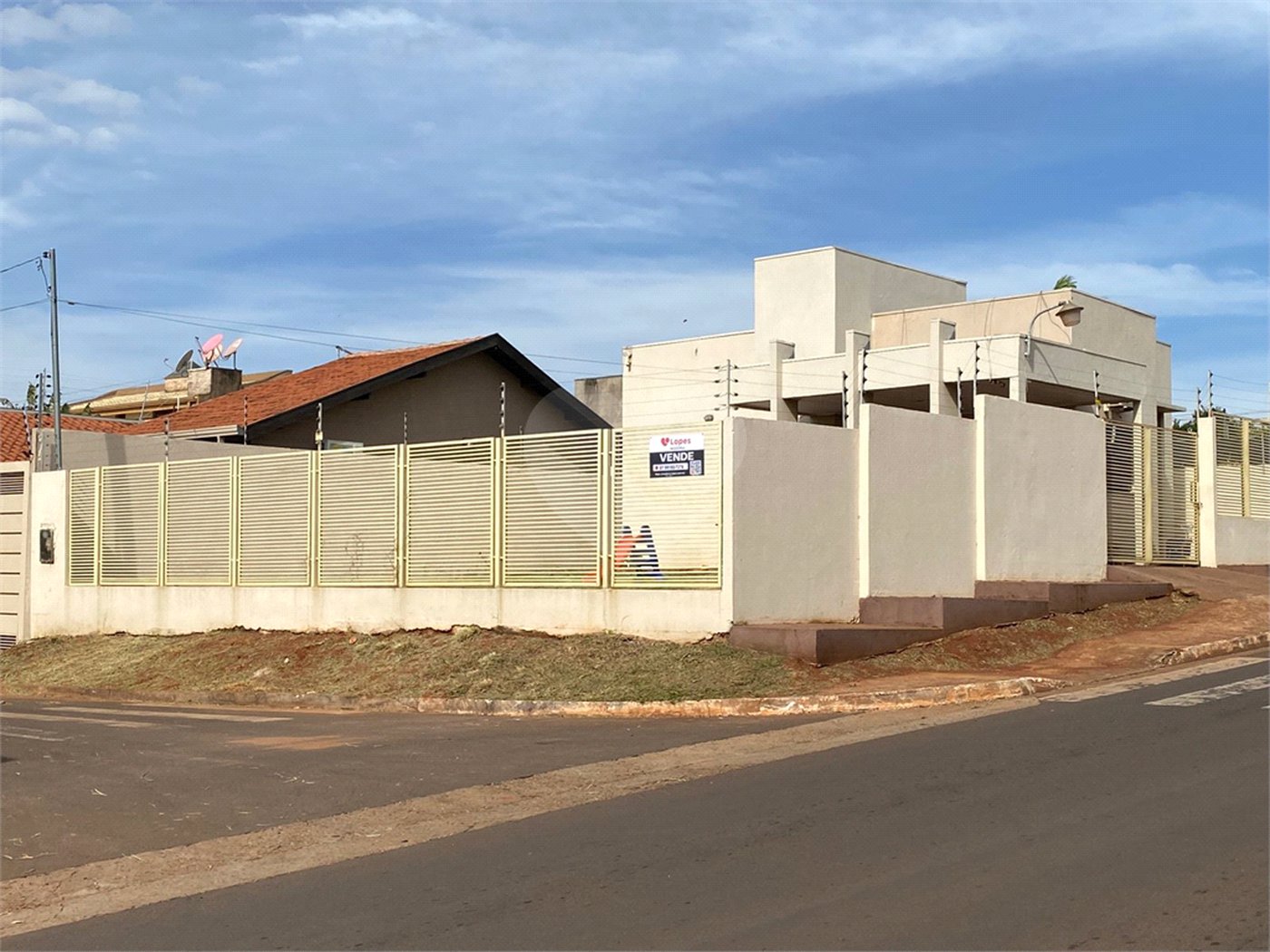 Casa à venda com 2 quartos em Residencial Ponta Porã I, Ponta Porã, MS