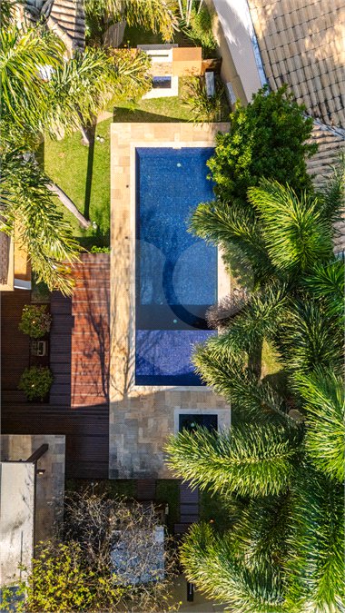 Casa à venda com 4 suítes no condomínio Villa Borghese, Indaiatuba - SP