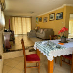 Casa à venda com 4 quartos, sendo 1 suíte, em Vila Henrique, Salto, SP