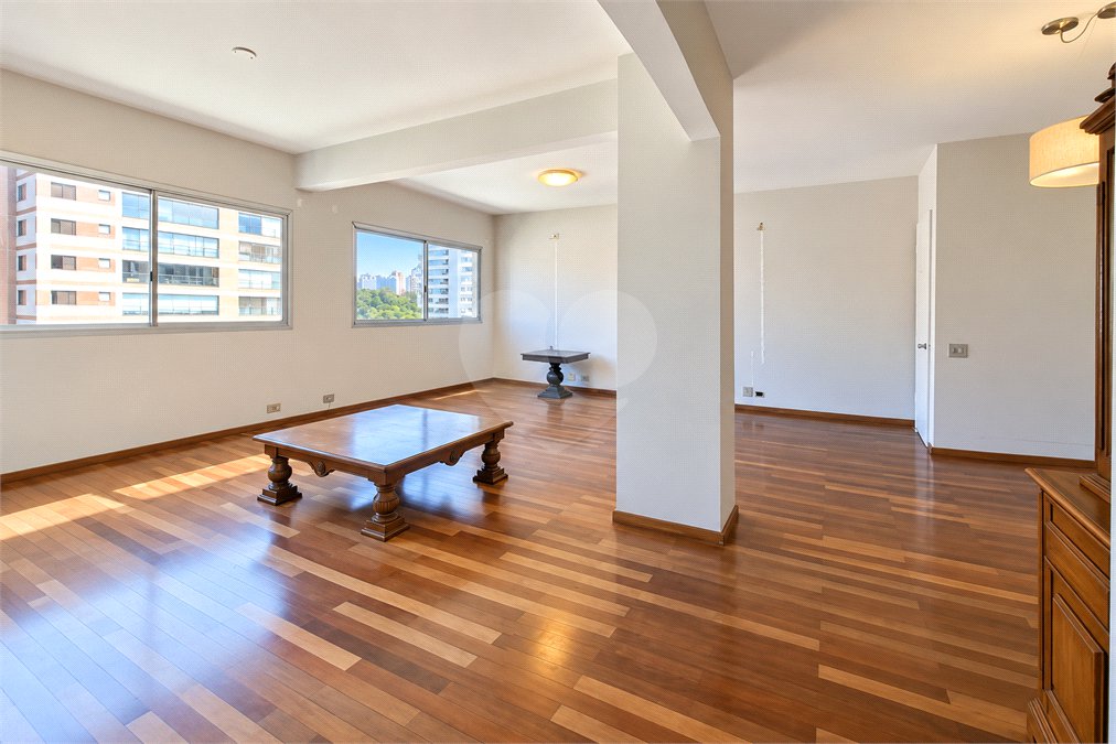 Apartamento à venda com 2 quartos, sendo 1 suíte, em Chácara Santo Antônio (zona Sul), São Paulo, SP