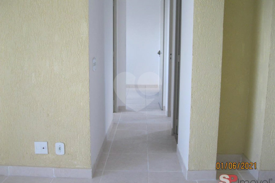 Apartamento à venda com 3 quartos, sendo 1 suíte, em Vila Nova Cachoeirinha, São Paulo, SP