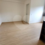 Apartamento à venda com 3 quartos, sendo 1 suíte, em Parque Santana, Mogi das Cruzes, SP