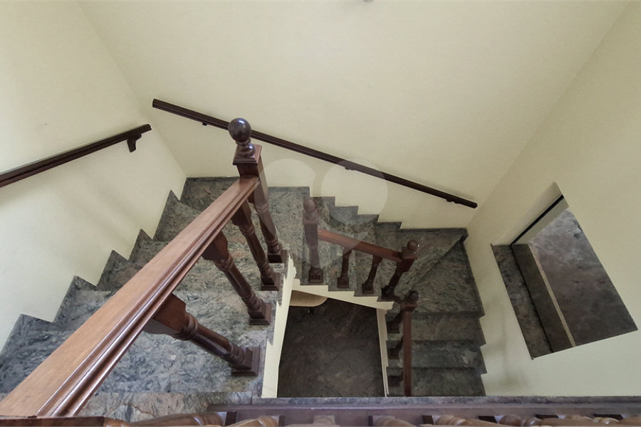 Casa à venda com 4 suítes em Santana, São Paulo, SP