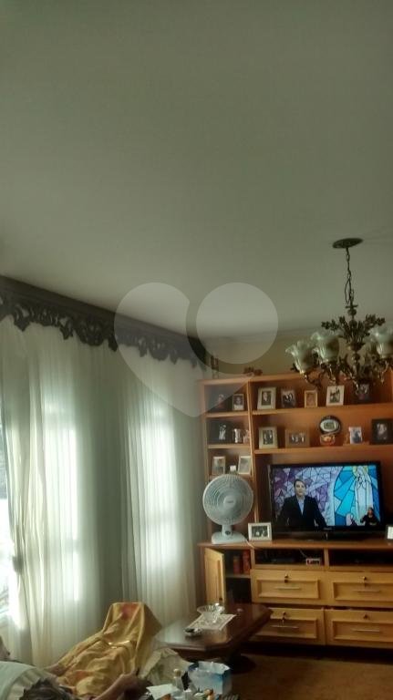 Casa à venda com 4 quartos, sendo 2 suítes,  em Vila Guilherme, São Paulo, SP