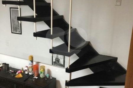 Triplex à venda com 1 suíte em Paraíso, São Paulo, SP
