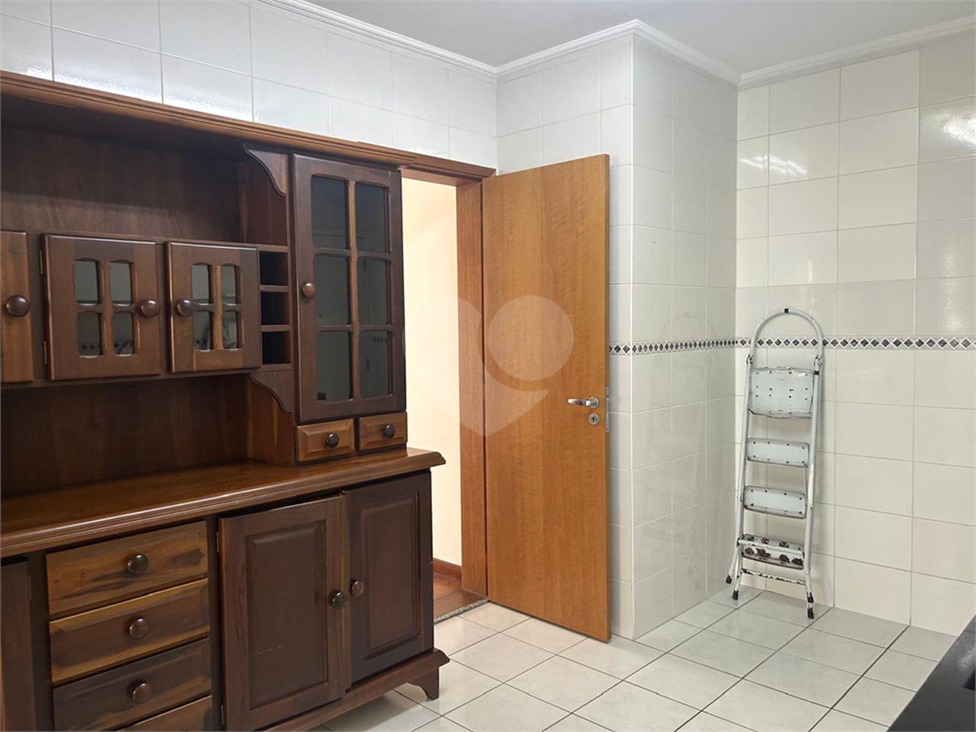 Apartamento para alugar com 3 quartos, sendo 1 suíte, em Pinheiros, São Paulo, SP