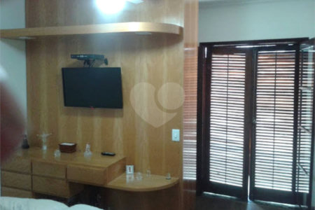 Casa à venda com 2 quartos em Vila Medeiros, São Paulo, SP