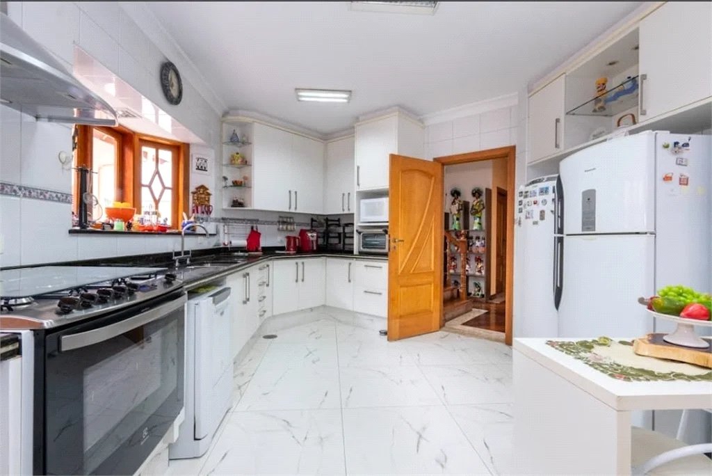 Casa à venda ou para alugar com 5 suítes no condomínio Residencial Morumbi, São Paulo - SP