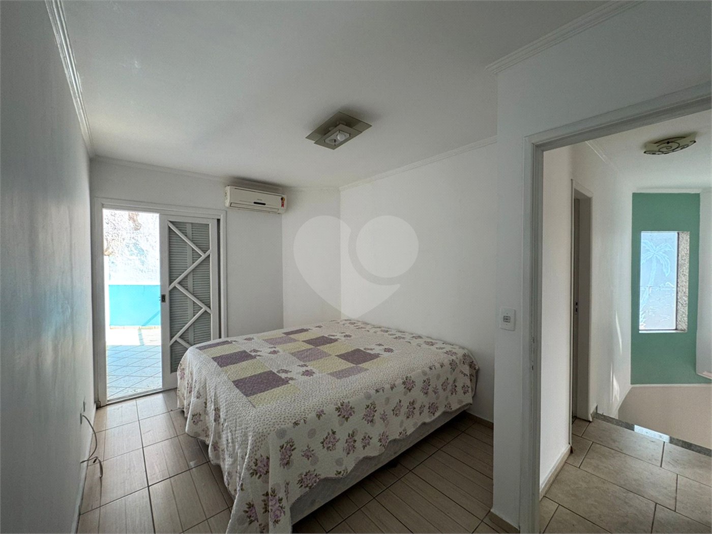Casa à venda com 3 quartos, sendo 1 suíte,  em Vila Rosália, Guarulhos, SP