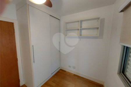 Apartamento à venda com 2 suítes em Vila Gertrudes, São Paulo, SP