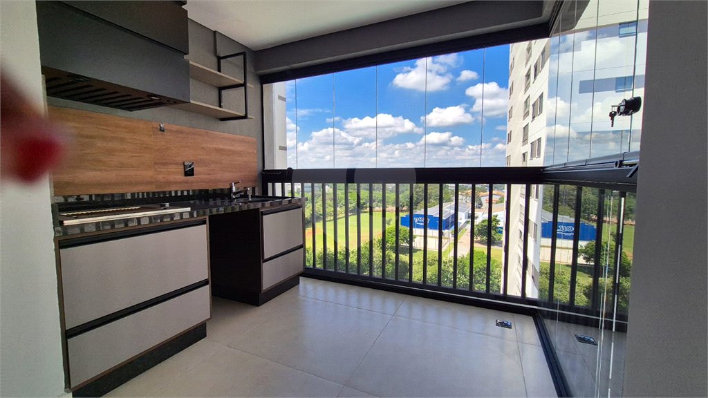Apartamento à venda com 3 quartos, sendo 1 suíte,  em Além Ponte, Sorocaba, SP