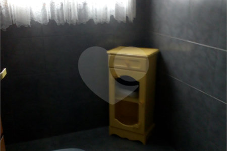 Chácara à venda com 3 quartos, sendo 1 suíte,  em Conjunto Habitacional Brás Cubas, Mogi das Cruzes, SP