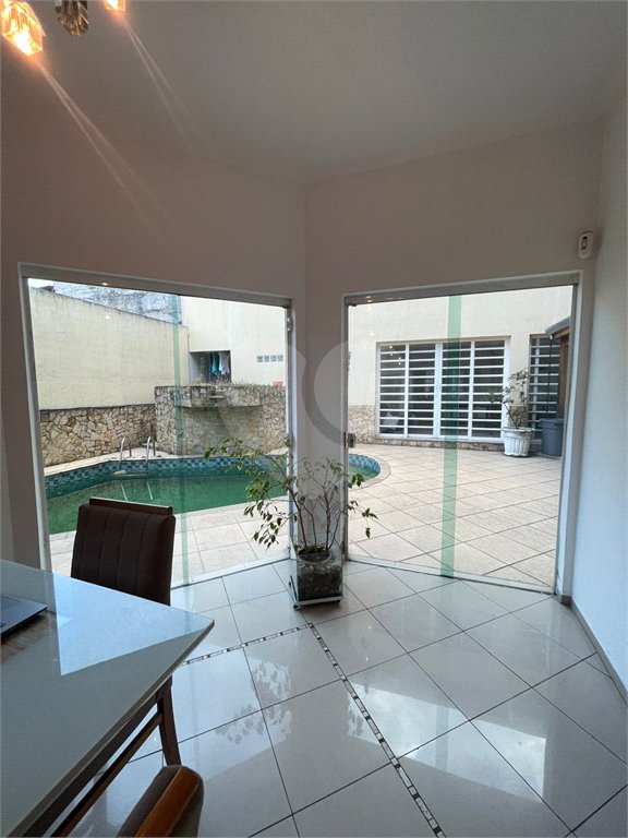Casa à venda ou para alugar com 4 suítes em Freguesia do Ó, São Paulo, SP