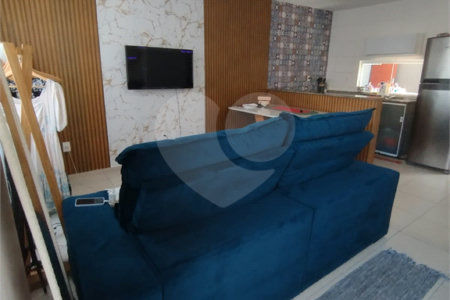 Casa à venda com 2 suítes no condomínio Residencial Camila., Rio de Janeiro - RJ
