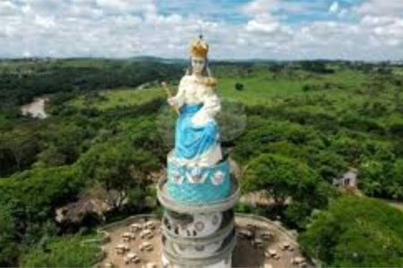 Casa à venda com 2 quartos no Centro, Salto, SP