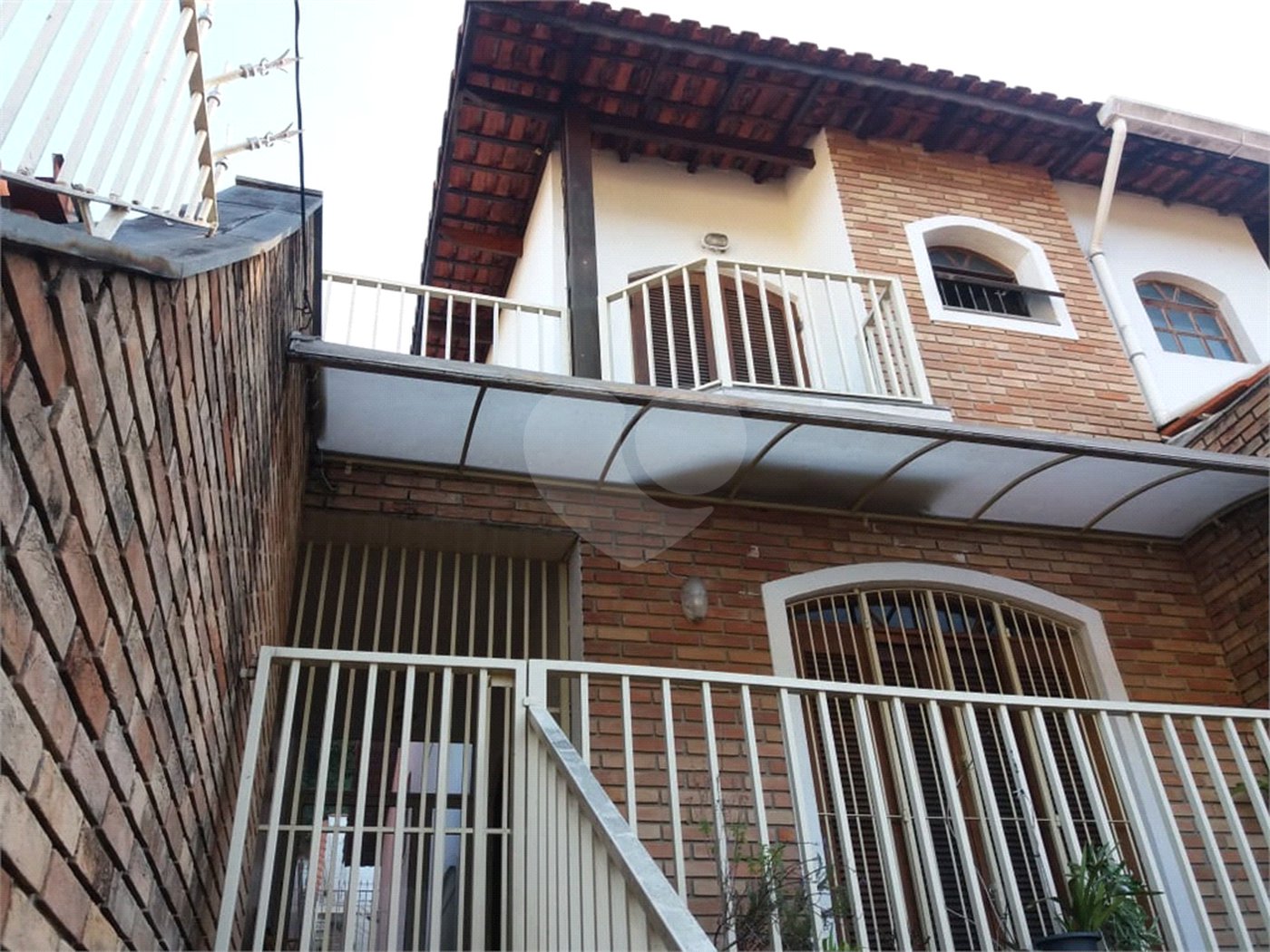 Sobrado à venda com 4 quartos, sendo 1 suíte, em Tremembé, São Paulo, SP