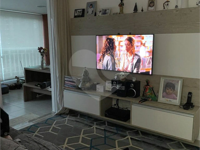 Apartamento à venda com 3 quartos, sendo 1 suíte,  em Jardim Sul, São Paulo, SP