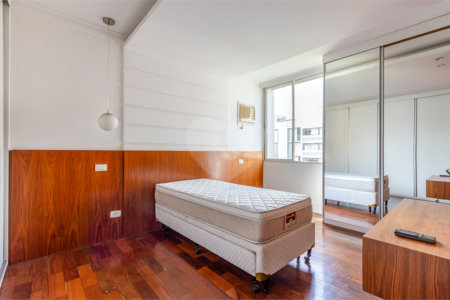 Apartamento à venda com 3 quartos, sendo 1 suíte, em Itaim Bibi, São Paulo, SP