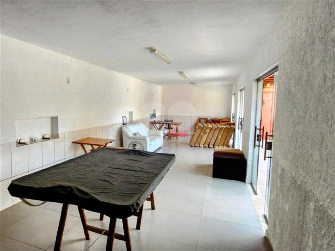 Casa à venda com 3 quartos, sendo 1 suíte,  no condomínio Jardim Ibiti do Paço, Sorocaba - SP