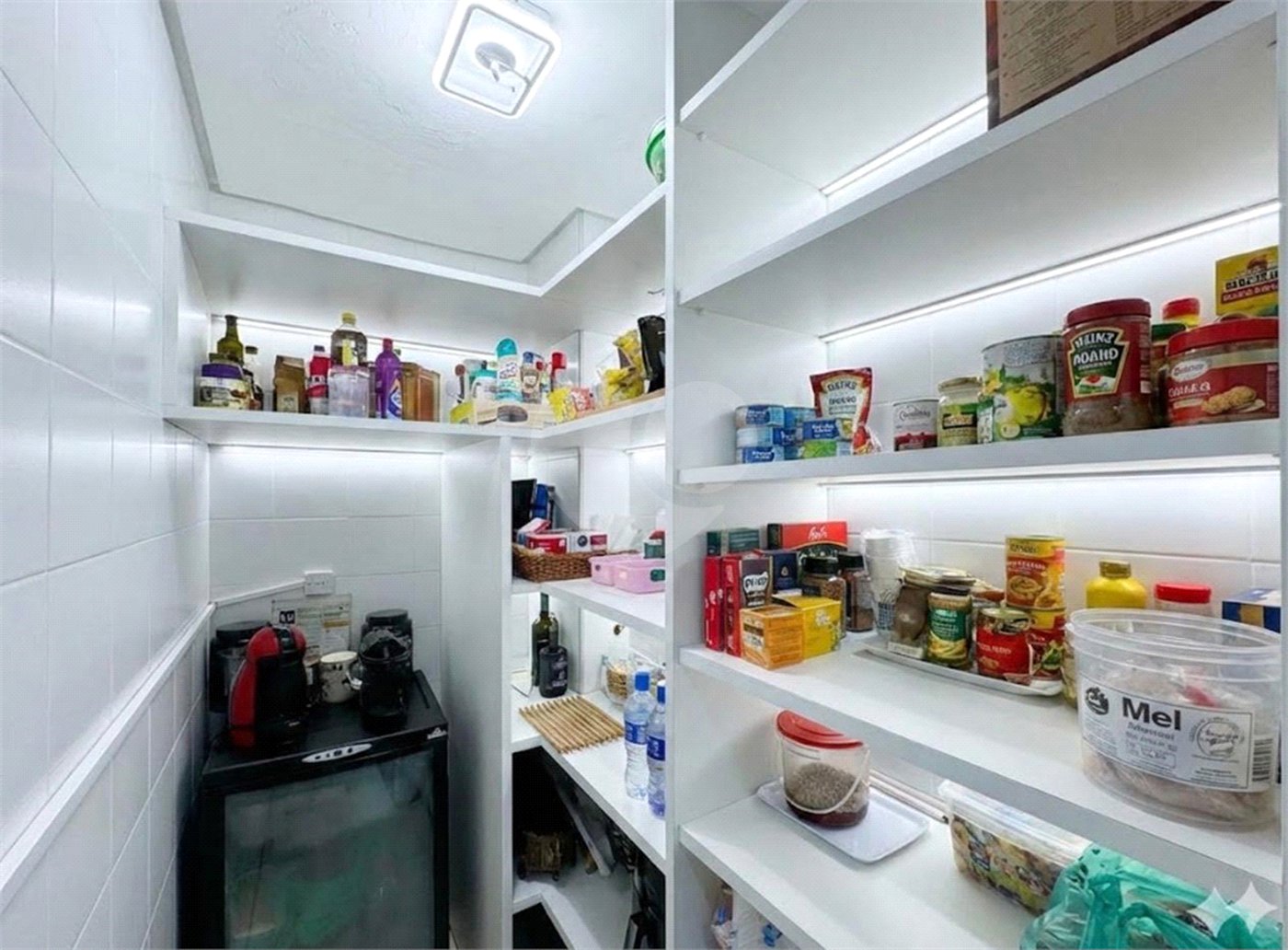Cobertura à venda com 4 quartos, sendo 2 suítes,  em Perdizes, São Paulo, SP