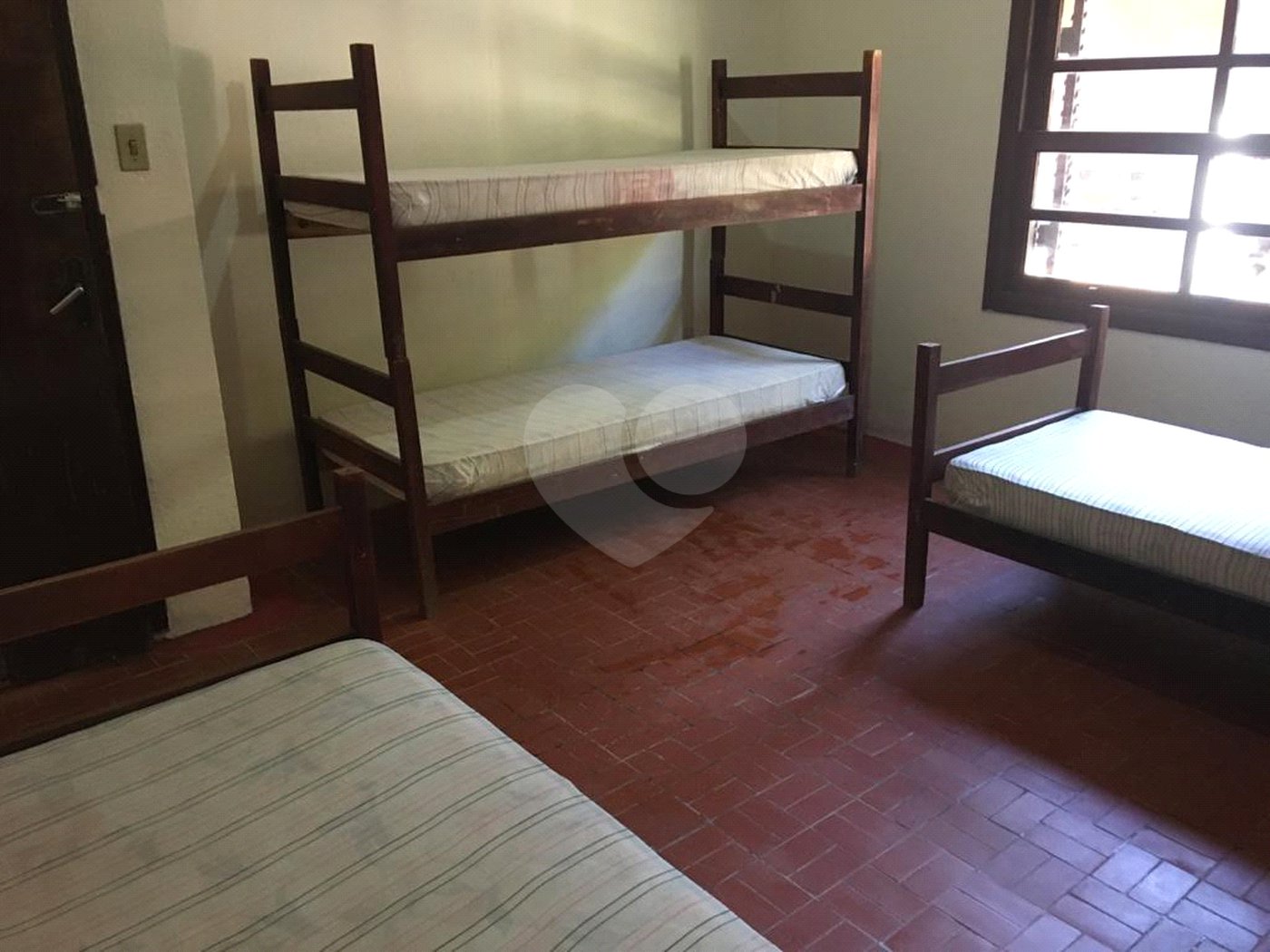 Chácara à venda com 4 quartos em Pirucaia, Mairiporã, SP
