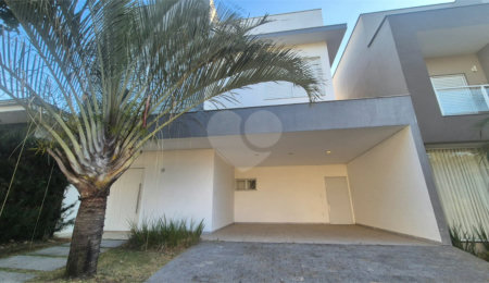 Casa à venda com 3 quartos, sendo 1 suíte,  no condomínio Lago da Serra, Araçoiaba da Serra - SP