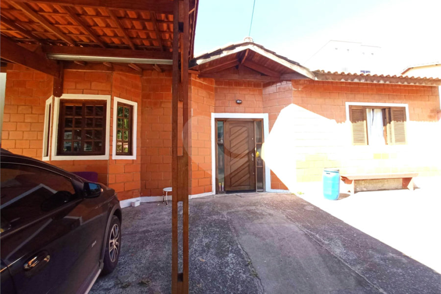 Casa Térrea à venda com 3 suítes em Tremembé, São Paulo, SP