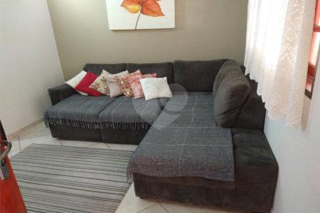 Sobrado à venda com 3 quartos, sendo 2 suítes, em Jardim Hubert, Indaiatuba, SP
