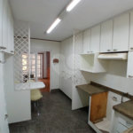 Casa à venda ou para alugar com 3 quartos, sendo 2 suítes, no condomínio Chácara das Rosas, São Paulo - SP