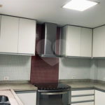 Casa à venda com 3 suítes no condomínio Vilas 2, São Paulo - SP
