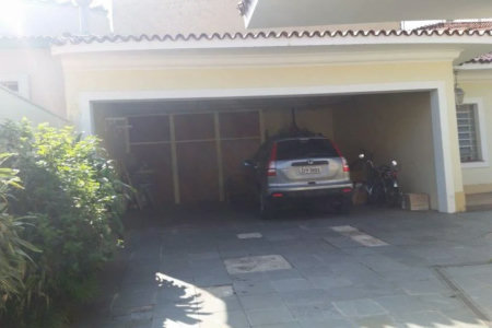 Casa à venda com 3 quartos, sendo 1 suíte, em Butantã, São Paulo, SP