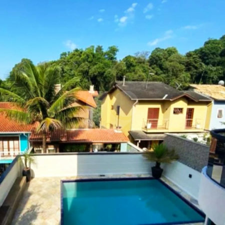 Casa à venda com 3 quartos, sendo 1 suíte, em Parque Monte Alegre, Taboão da Serra, SP