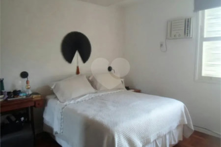 Casa de Vila à venda com 3 quartos, sendo 1 suíte, em Vila Cordeiro, São Paulo, SP