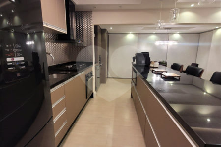 Apartamento à venda com 3 quartos, sendo 1 suíte,  em Vila Suissa, Mogi das Cruzes, SP