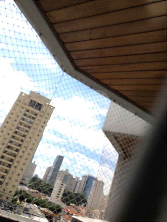 Apartamento à venda com 3 quartos, sendo 1 suíte, em Vila Azevedo, São Paulo, SP