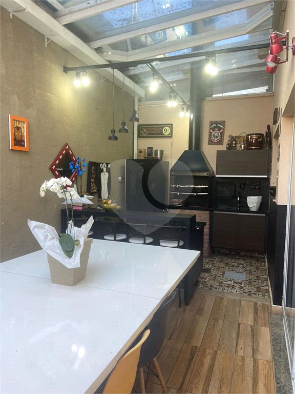 Casa à venda com 3 quartos, sendo 1 suíte,  no condomínio Vida, Mogi das Cruzes - SP