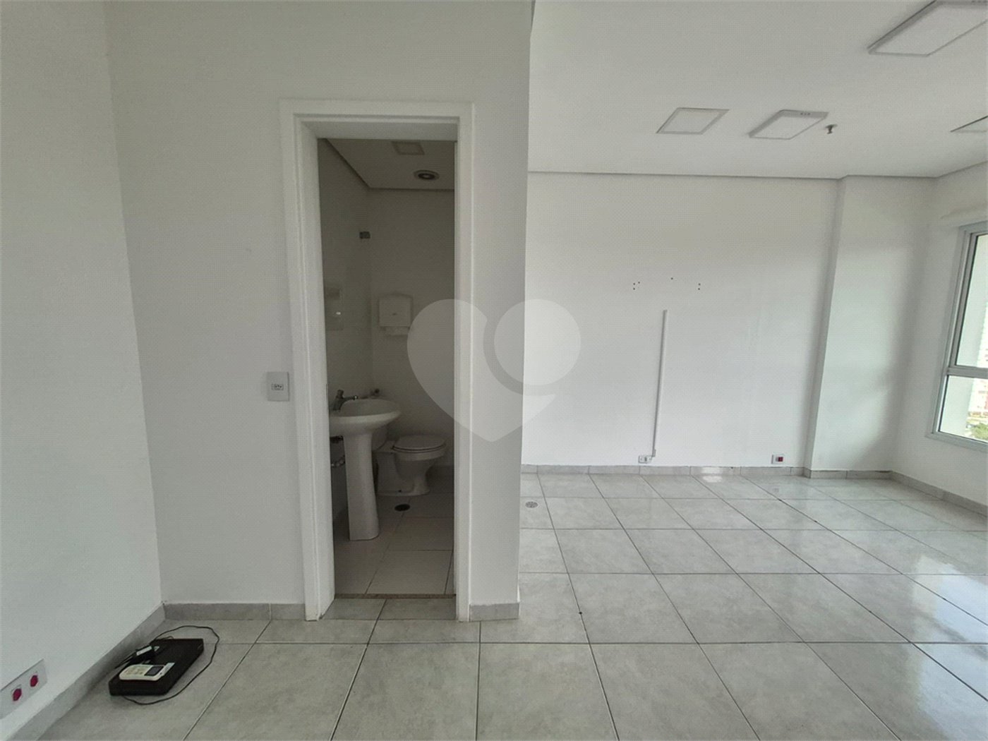 Sala à venda em Vila Leopoldina, São Paulo, SP