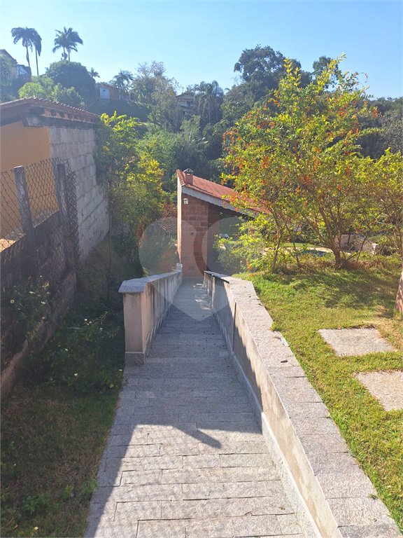 Casa em condomínio à venda com 3 quartos, sendo 1 suíte,  no Centro, Bom Jesus dos Perdões, SP