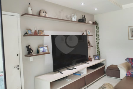 Casa à venda com 3 quartos, sendo 1 suíte,  em Vila Suissa, Mogi das Cruzes, SP