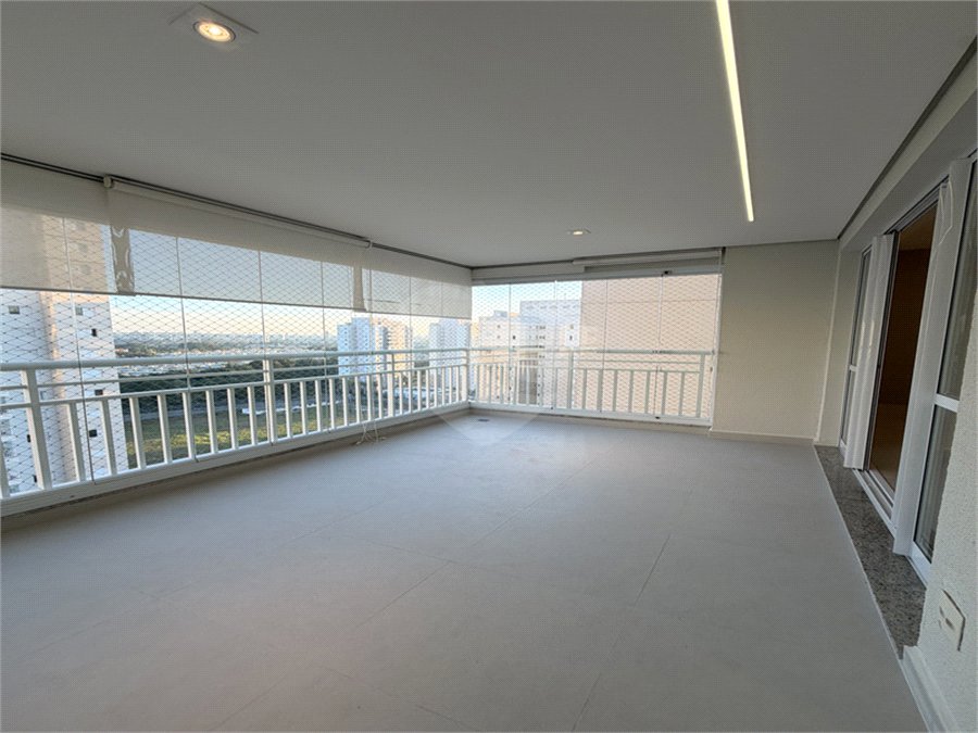 Apartamento para alugar com 2 quartos, sendo 1 suíte,  em Vila Suissa, Mogi das Cruzes, SP