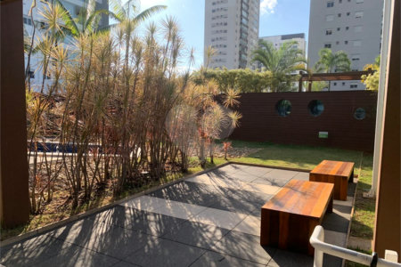 Apartamento à venda com 3 quartos, sendo 1 suíte, em Vila Anastácio, São Paulo, SP