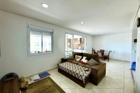Apartamento à venda com 3 quartos, sendo 1 suíte, em Vila Galvão, Guarulhos, SP