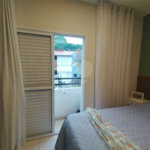 Casa à venda com 2 quartos, sendo 1 suíte, no condomínio Residencial Viva Vida, Cotia - SP