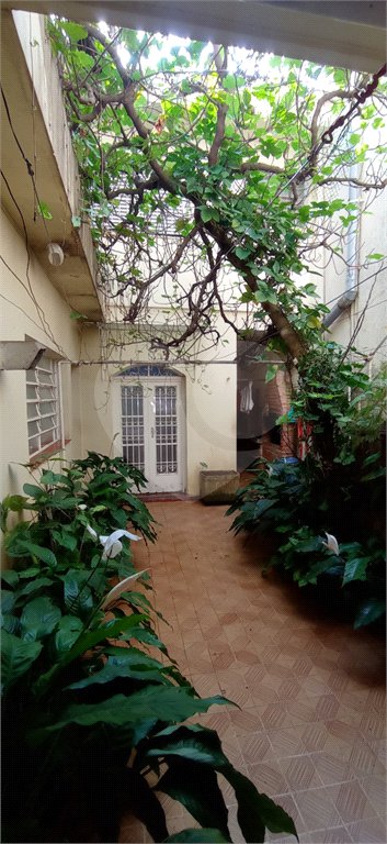 Sobrado à venda ou para alugar com 4 quartos, sendo 1 suíte, em Brooklin Paulista, São Paulo, SP