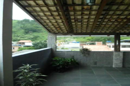 Casa à venda com 3 quartos em Campo Grande, Rio de Janeiro, RJ