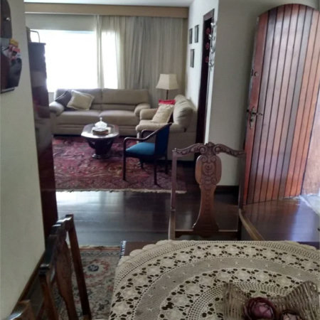 Casa à venda com 4 quartos, sendo 1 suíte,  em Alto da Lapa, São Paulo, SP