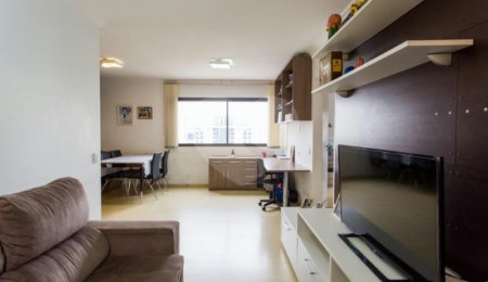 Apartamento à venda com 2 quartos, sendo 1 suíte, em Moema, São Paulo, SP