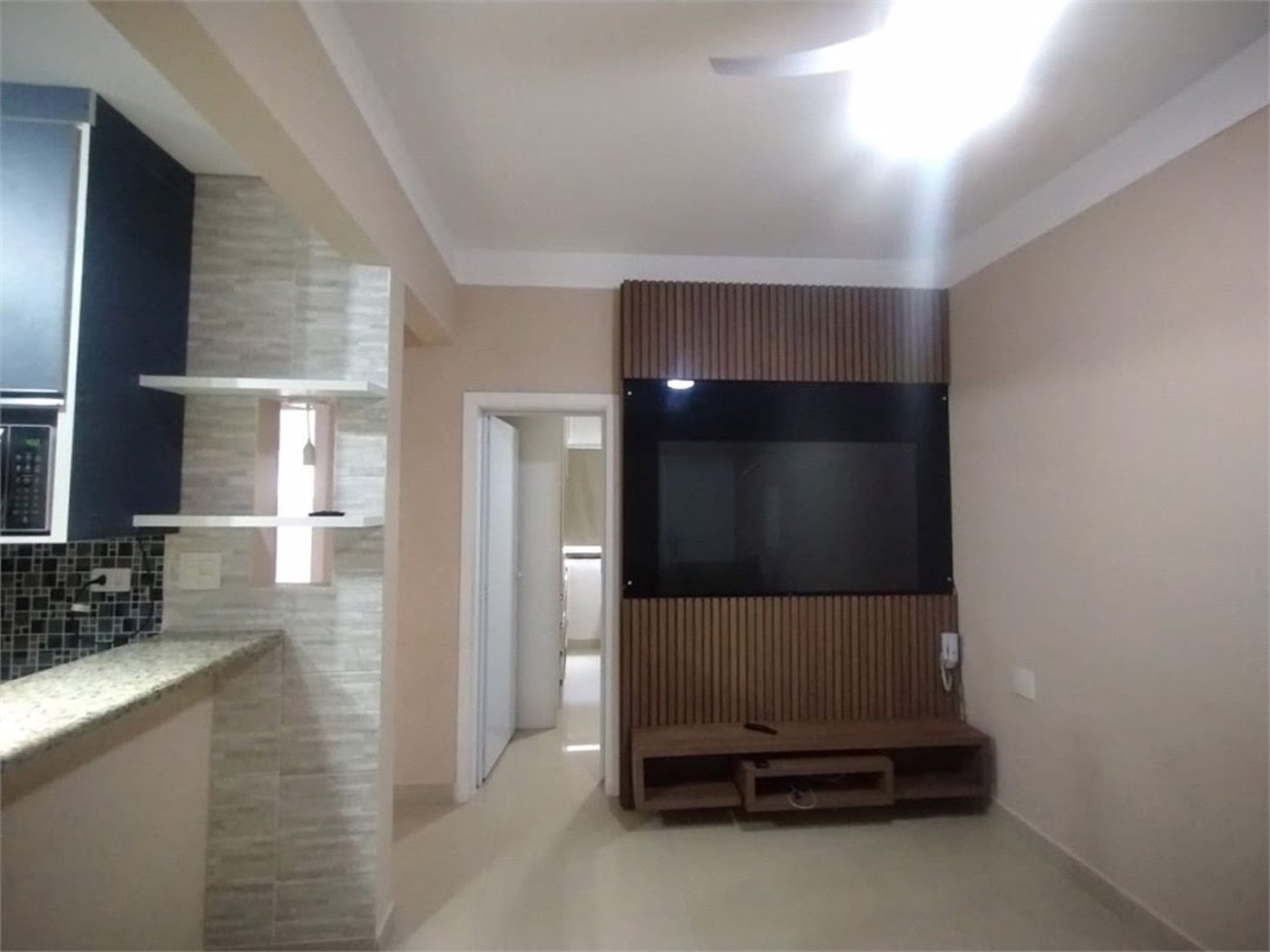 Apartamento com 2 dormitórios à venda, 63 m² por R$ 420.000,00 - Balneário Cidade Atlântica - Guarujá/SP