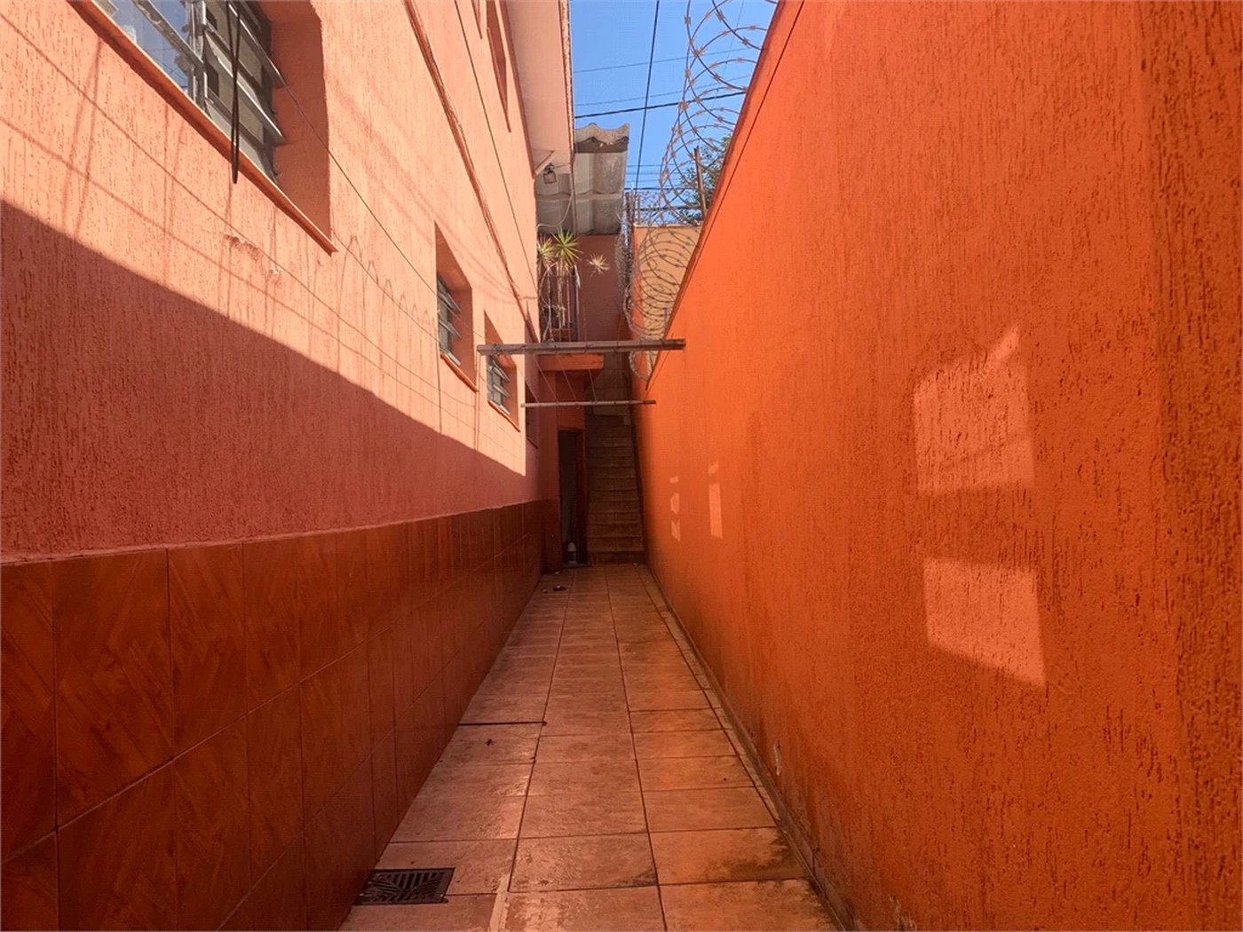 Casa Térrea à venda com 3 quartos, sendo 1 suíte, em Vila Romana, São Paulo, SP