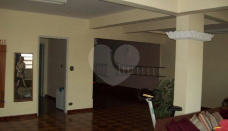 Casa Térrea à venda com 3 quartos, sendo 1 suíte,  em Vila Constança, São Paulo, SP